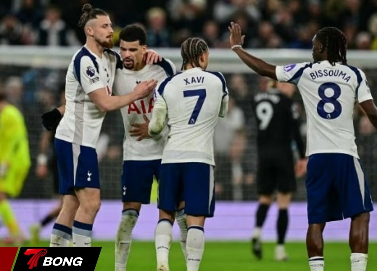  Tottenham đang rơi vào cuộc khủng hoảng